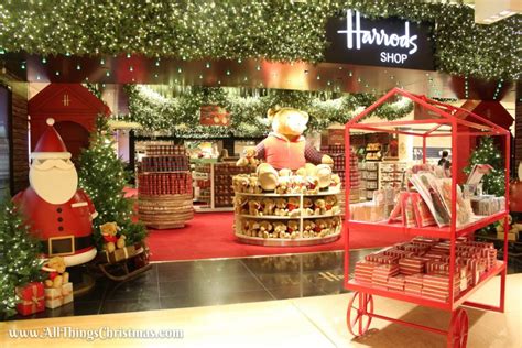 harrods christmas department 2022.